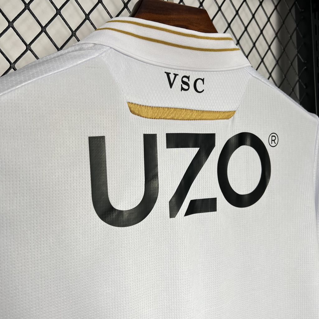 Vitoria de Guimarães Home 2024/25