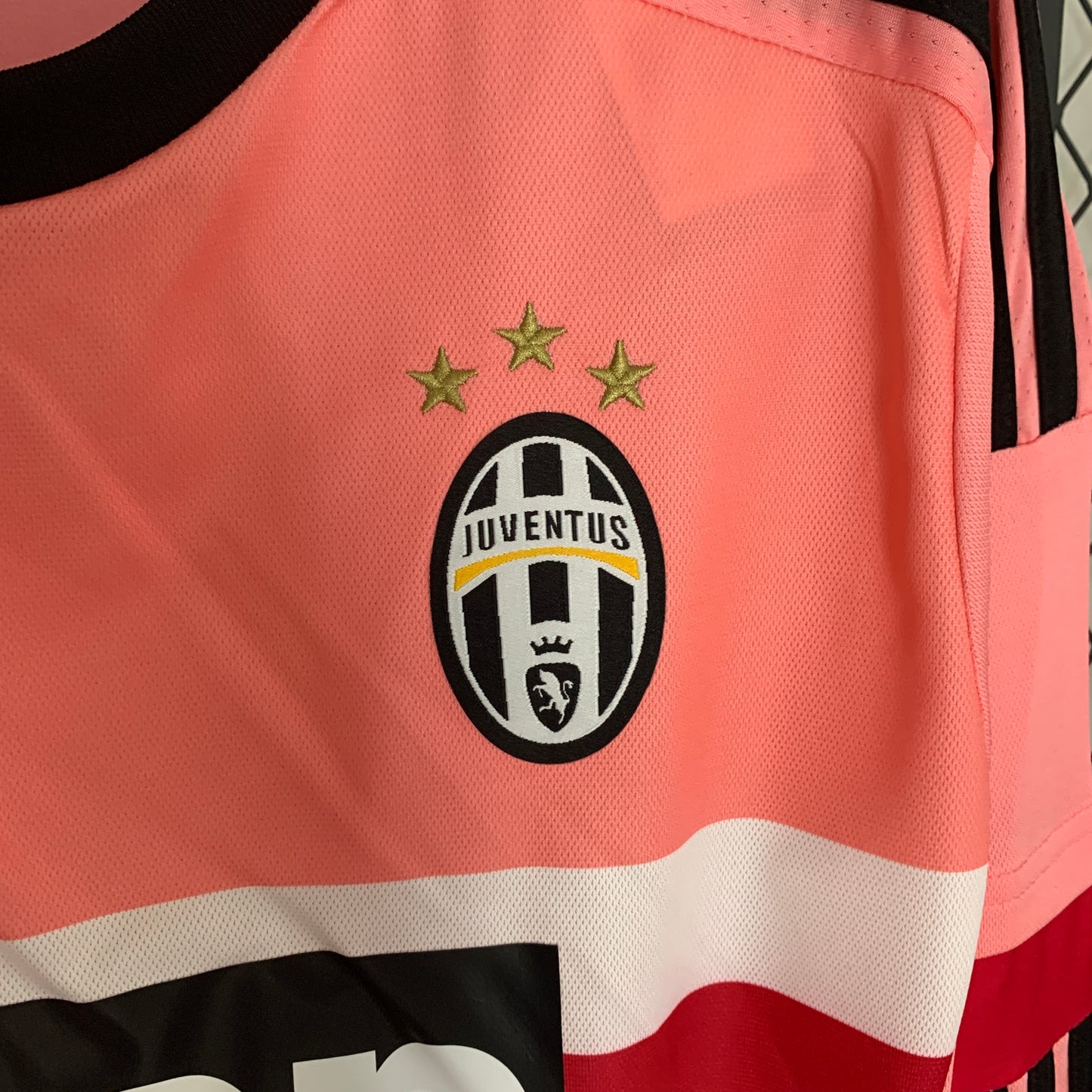 Retro long sleeve Juventus 15/16 away