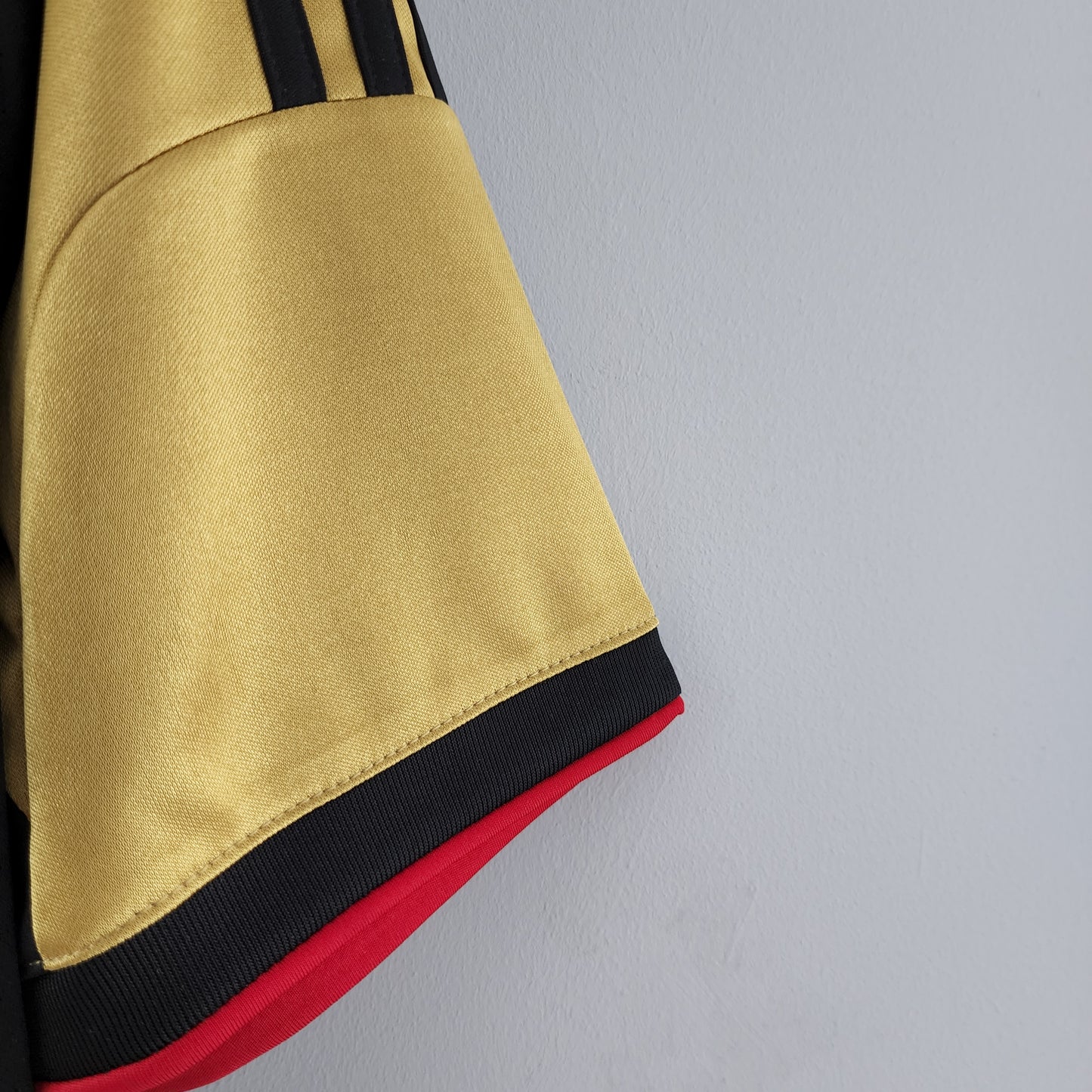 Retro 13/14 AC Milan third away
