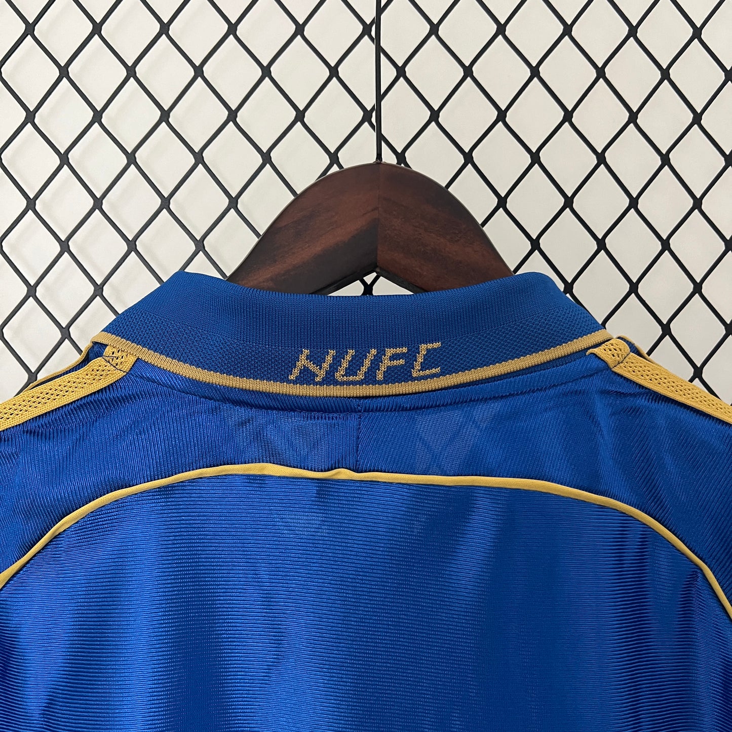 Retro Newcastle United 98/99 Away