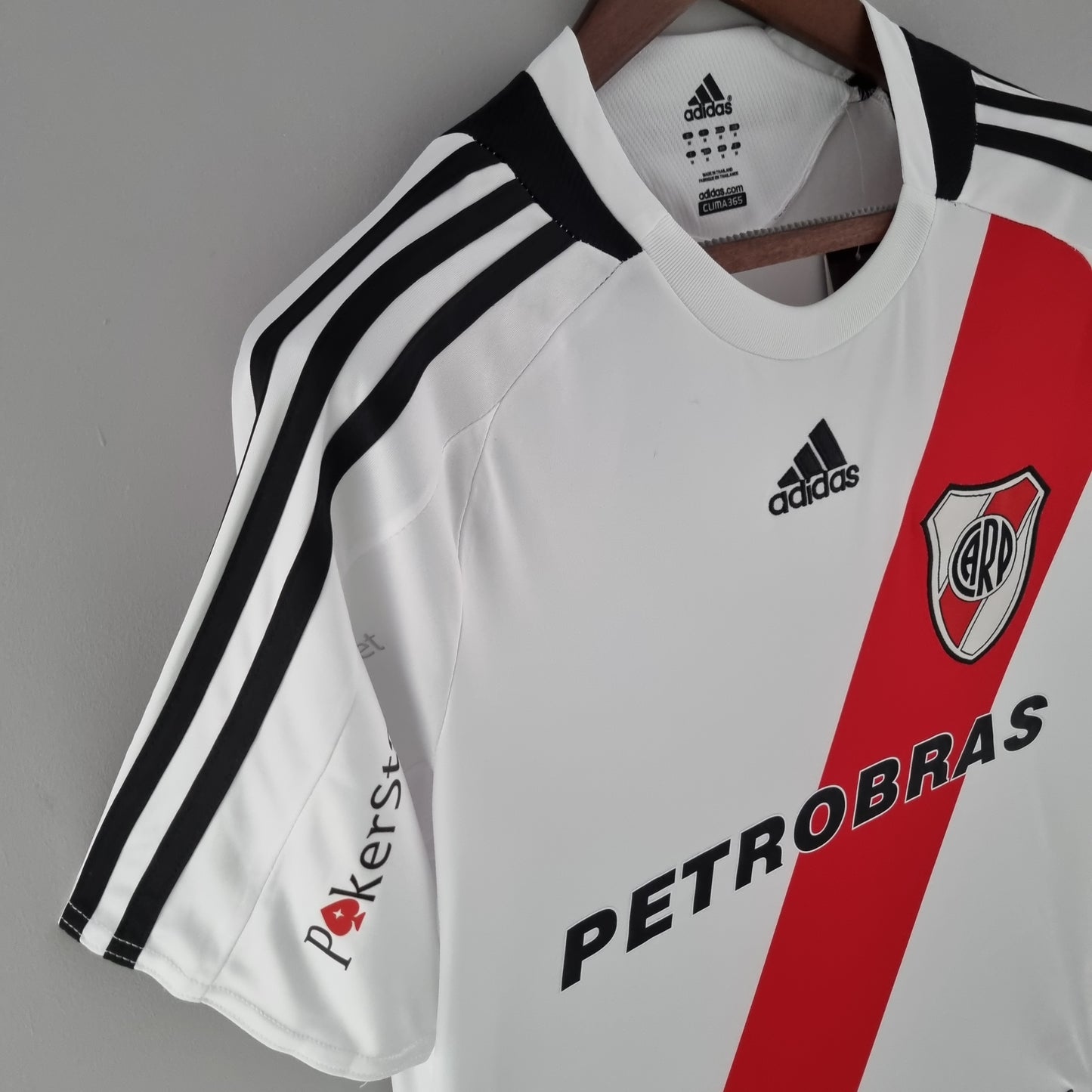 Retro River Plate 09/10 home