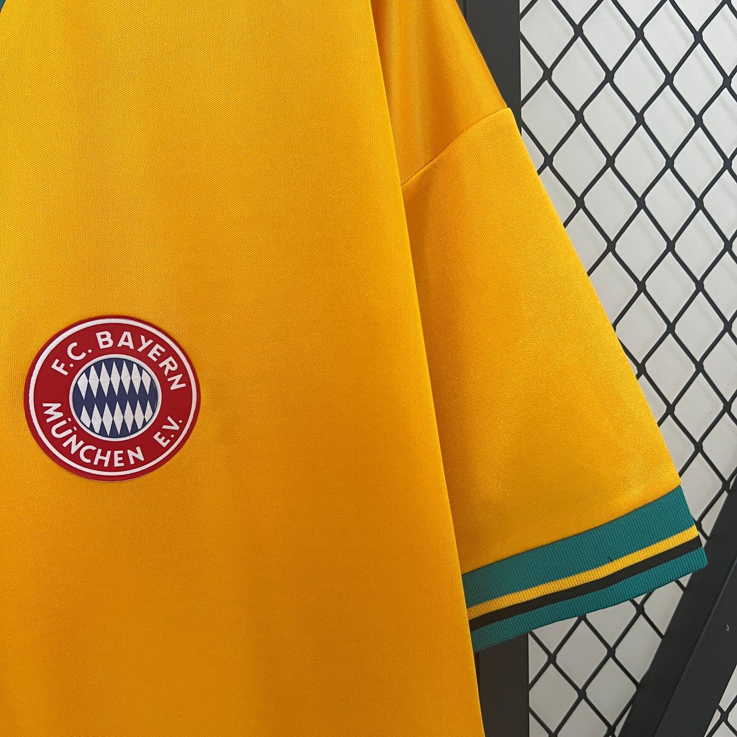 Retro Bayern Munich 93/95 Away