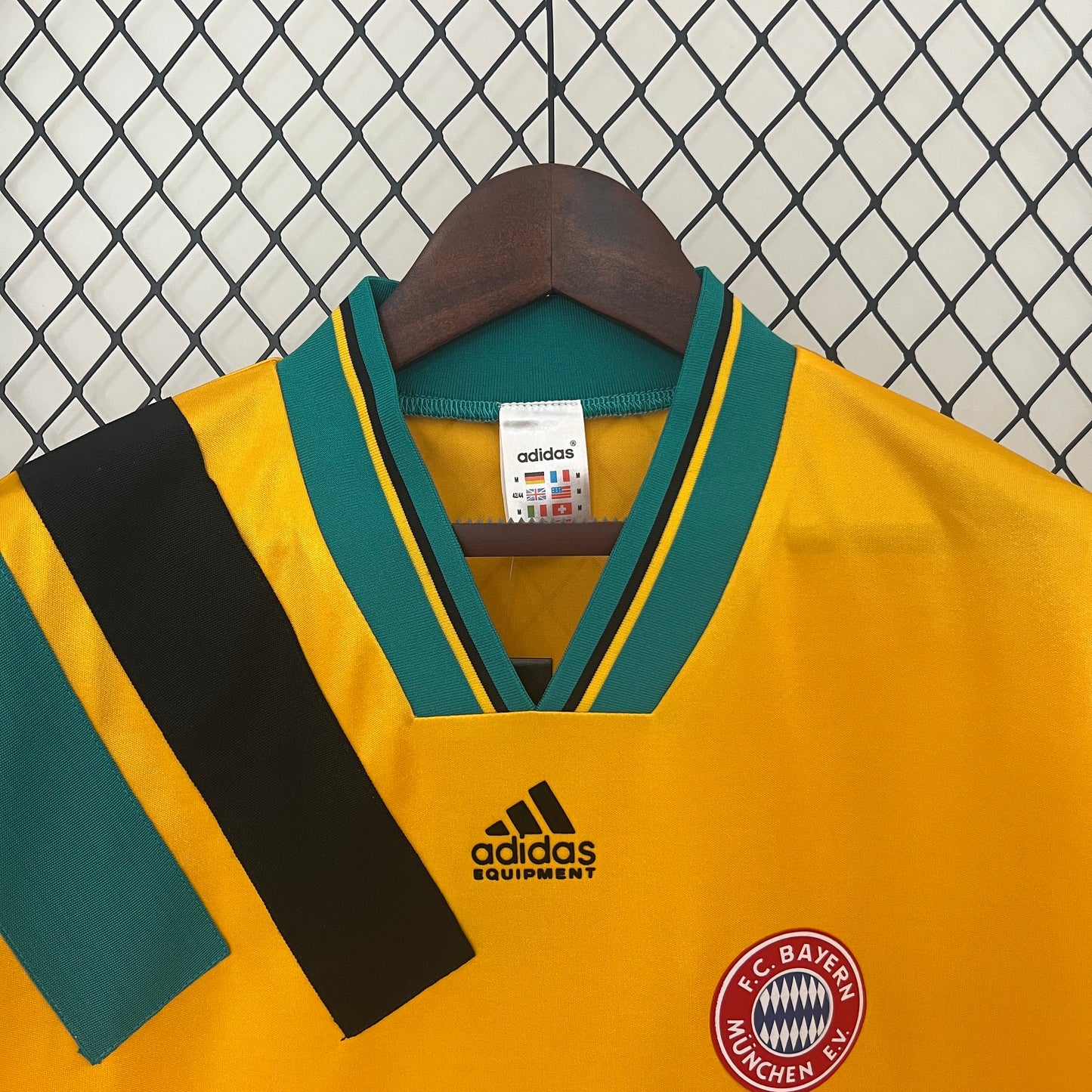 Retro Bayern Munich 93/95 Away
