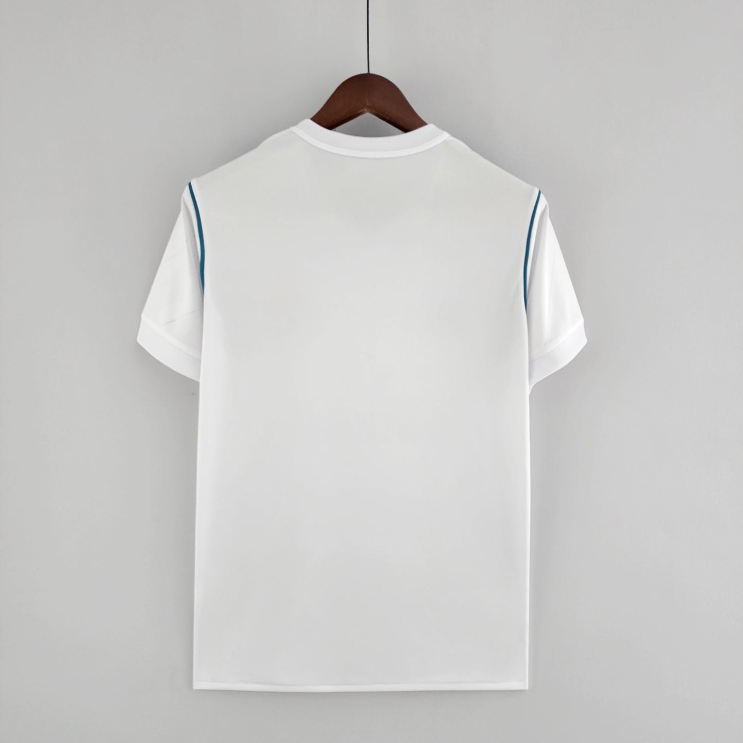 Retro 17/18 Real Madrid home