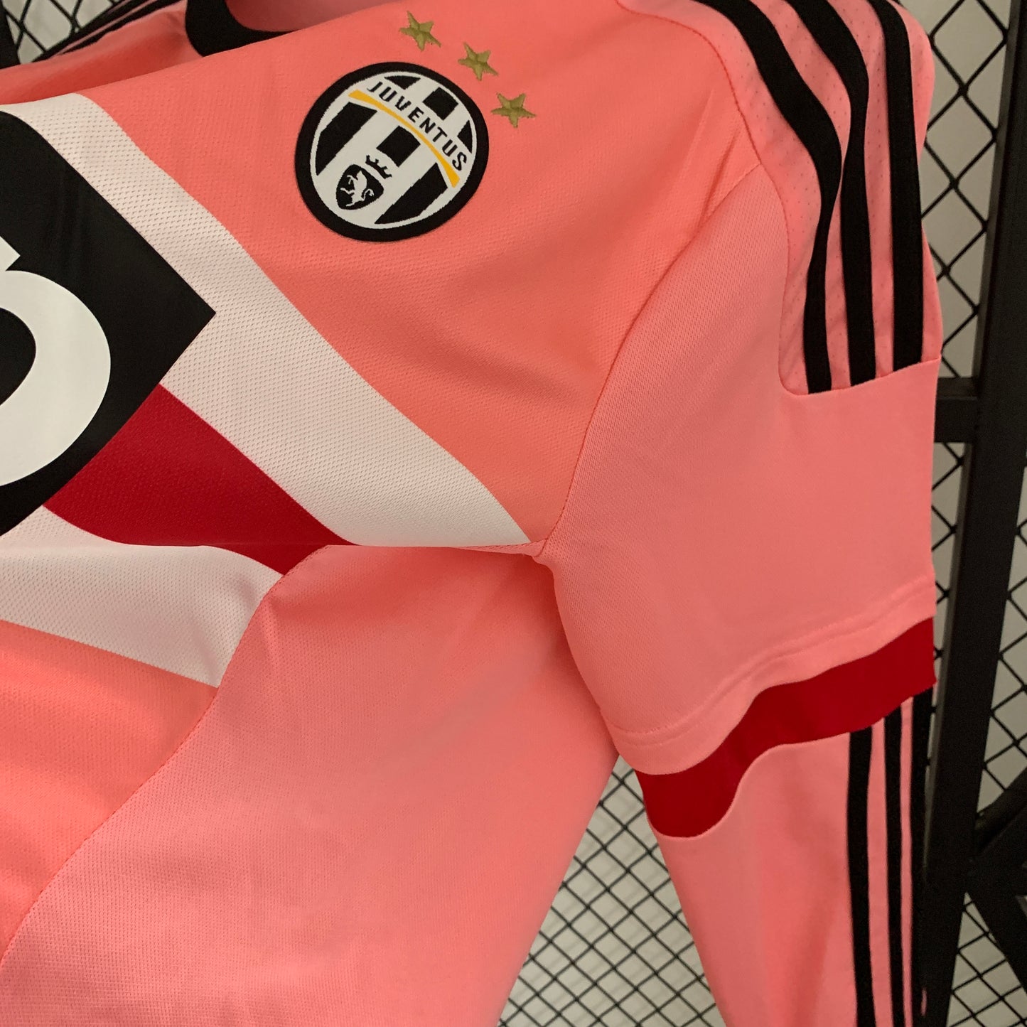Retro long sleeve Juventus 15/16 away