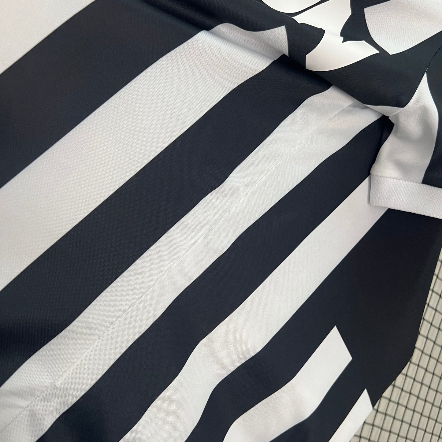 Retro Juventus 84/85 home