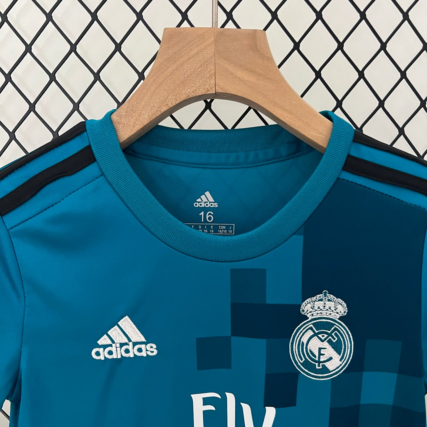 Real Madrid 2017/18 Third Away Kids