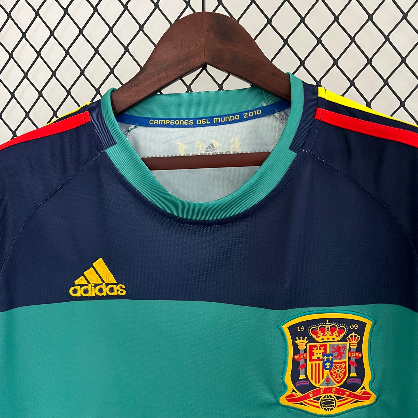Retro Spain 2010 Goalkeeper