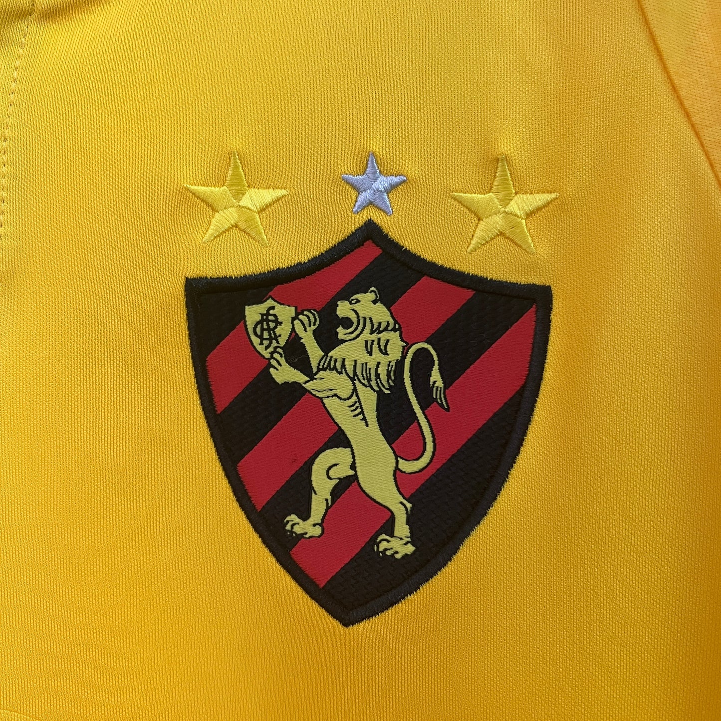 24/25 Recife away