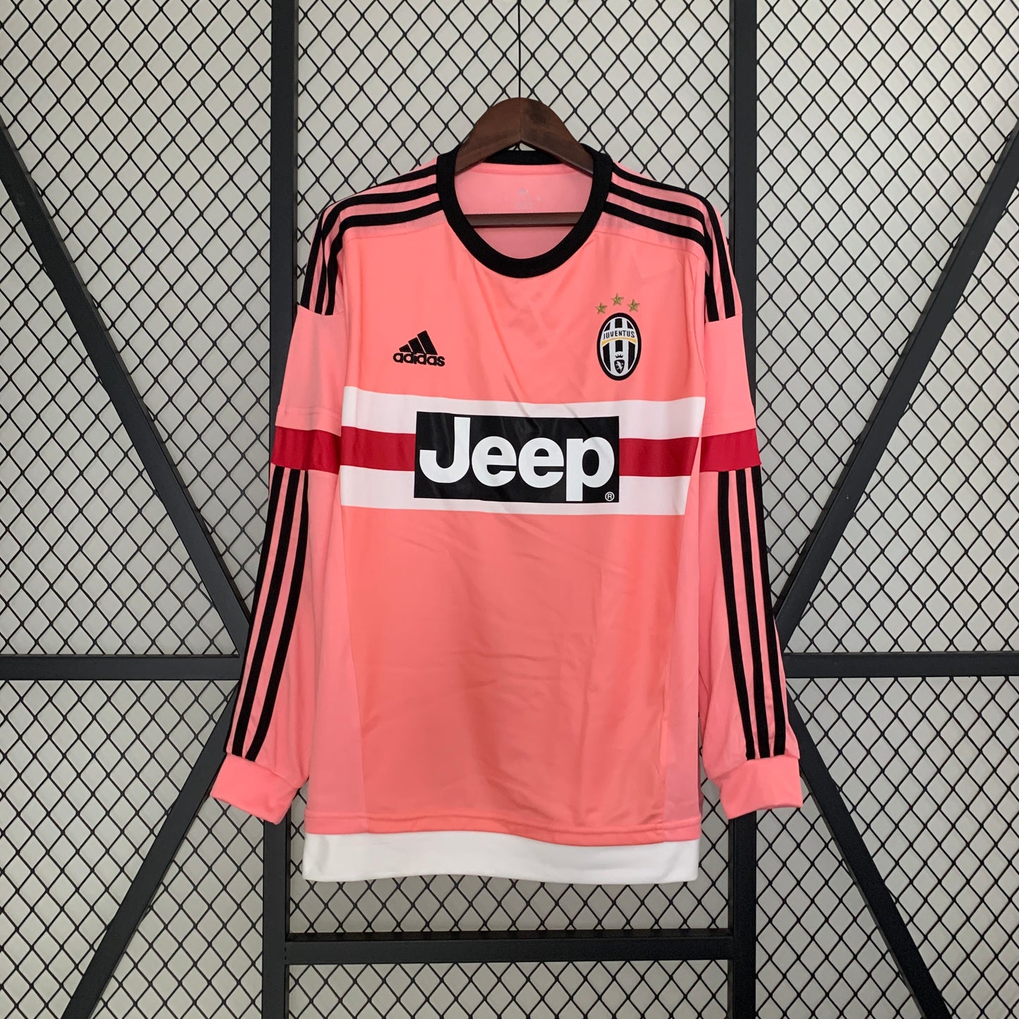 Retro long sleeve Juventus 15/16 away