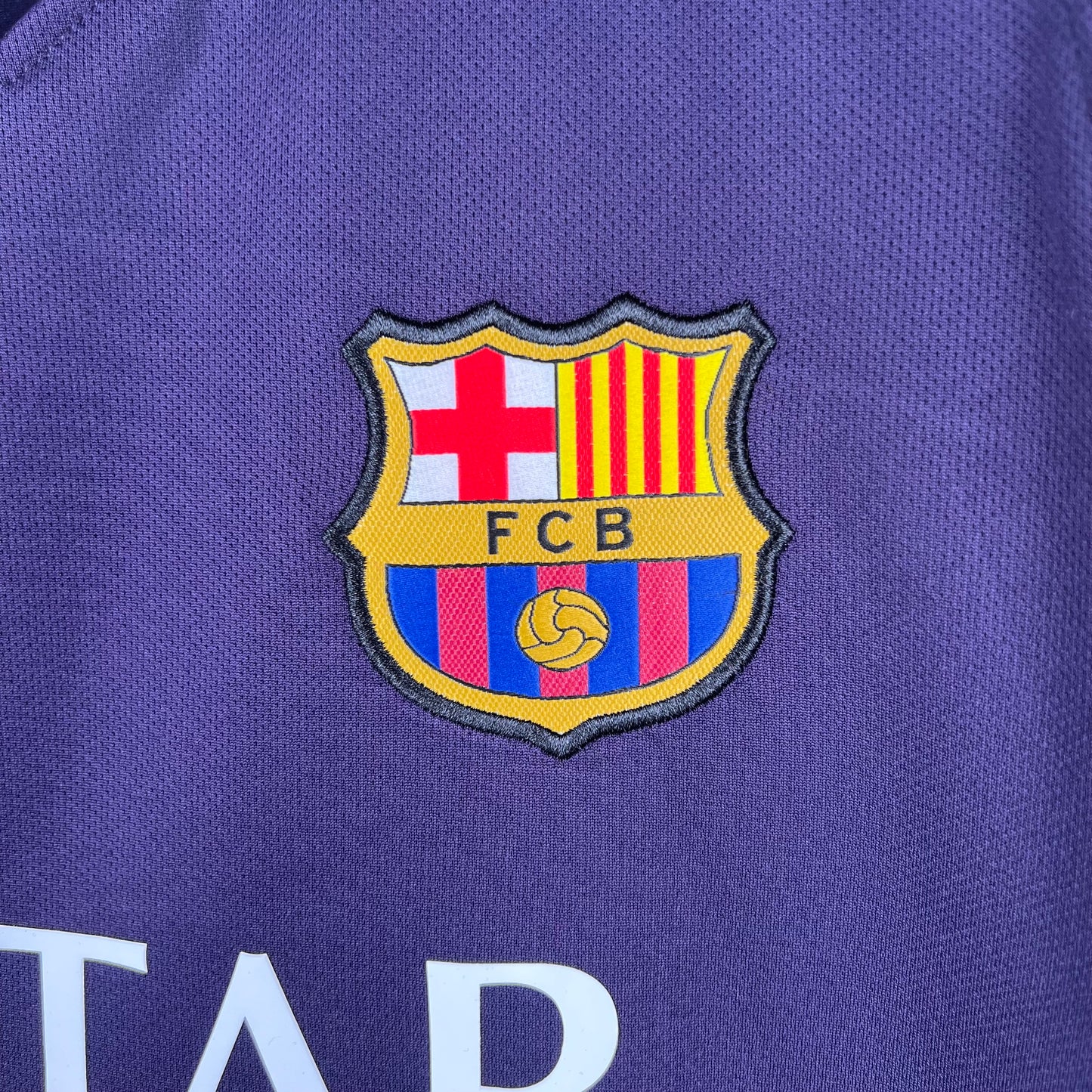 Retro Barcelona 16/17 Away