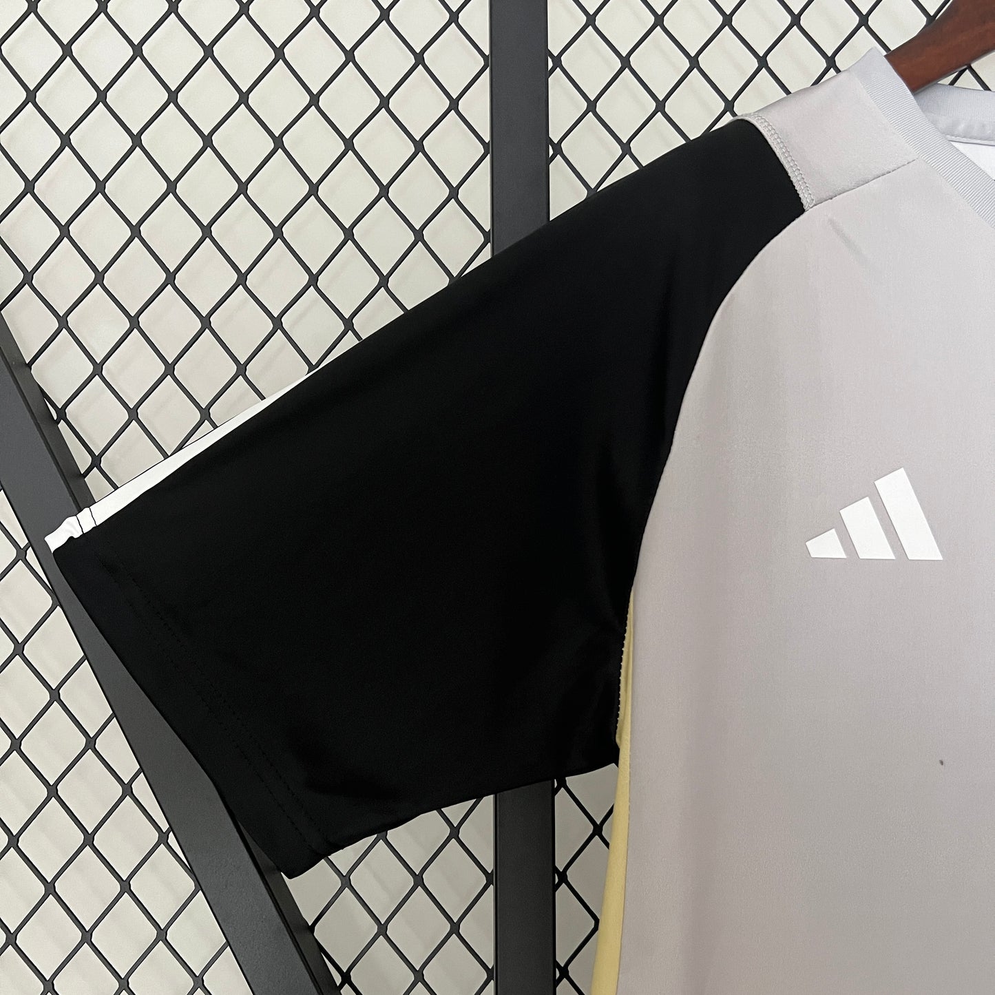 24/25 Atletico Mineiro Training Suit Gray