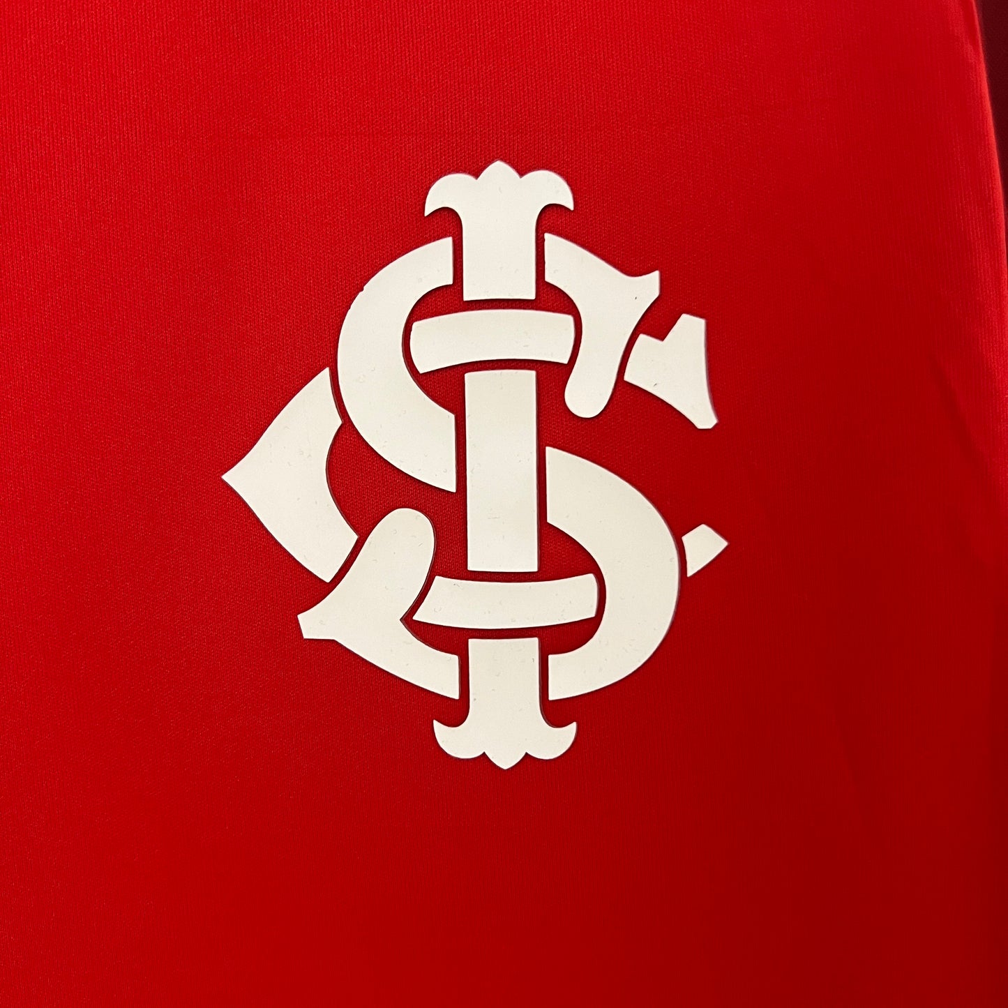 24/25 Internacional Training Wear Red