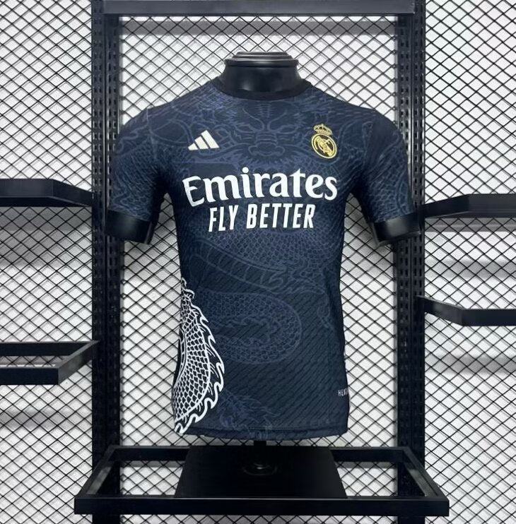 Real Madrid 2024/25 Dragon Édition Spéciale Version Joueur
