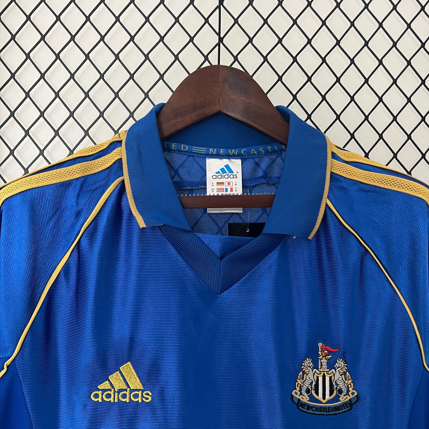 Retro Newcastle United 98/99 Away