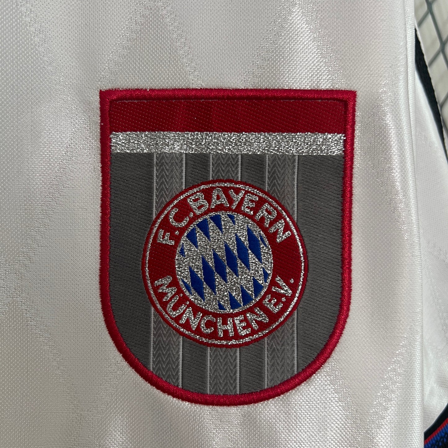 Retro Bayern Munich 96/98 Away