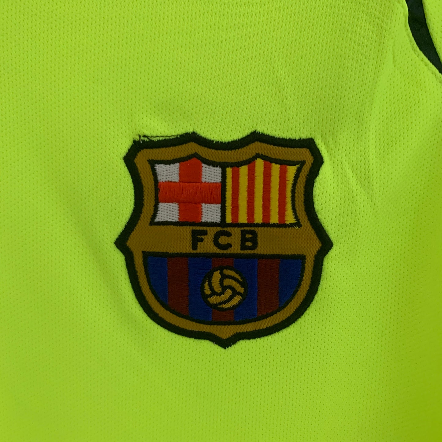 Retro long sleeve Barcelona 05/06 away