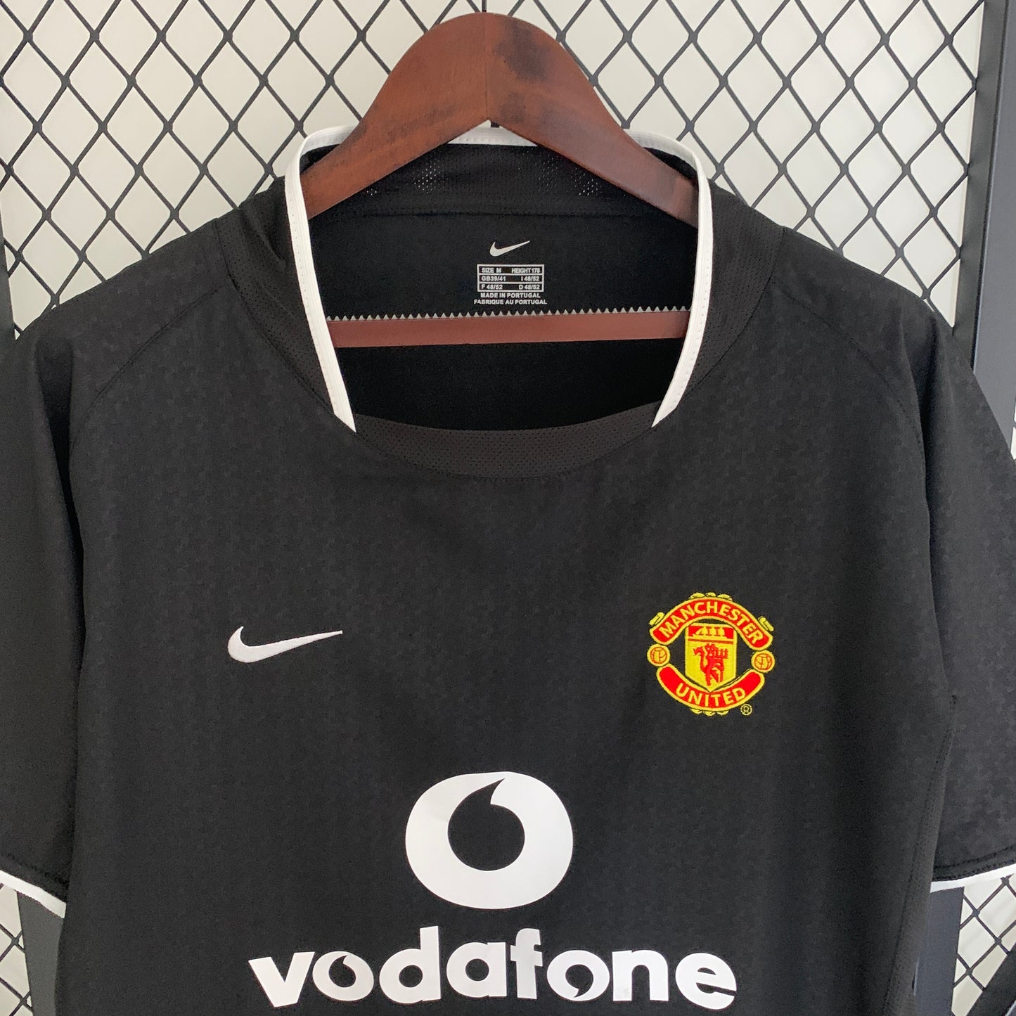 Retro Manchester United 03/04 Away