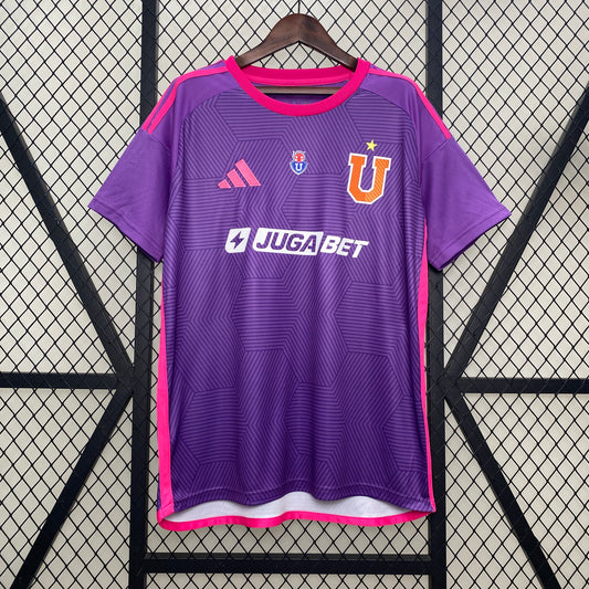 24/25 Universidad de Chile third away