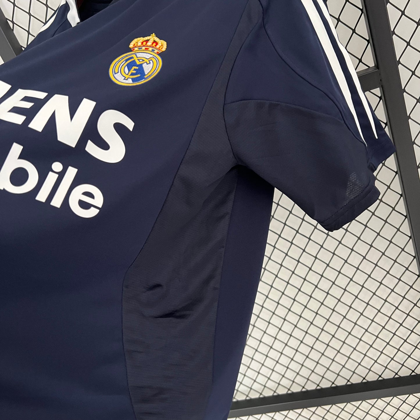 Retro Real Madrid 04/05 Away