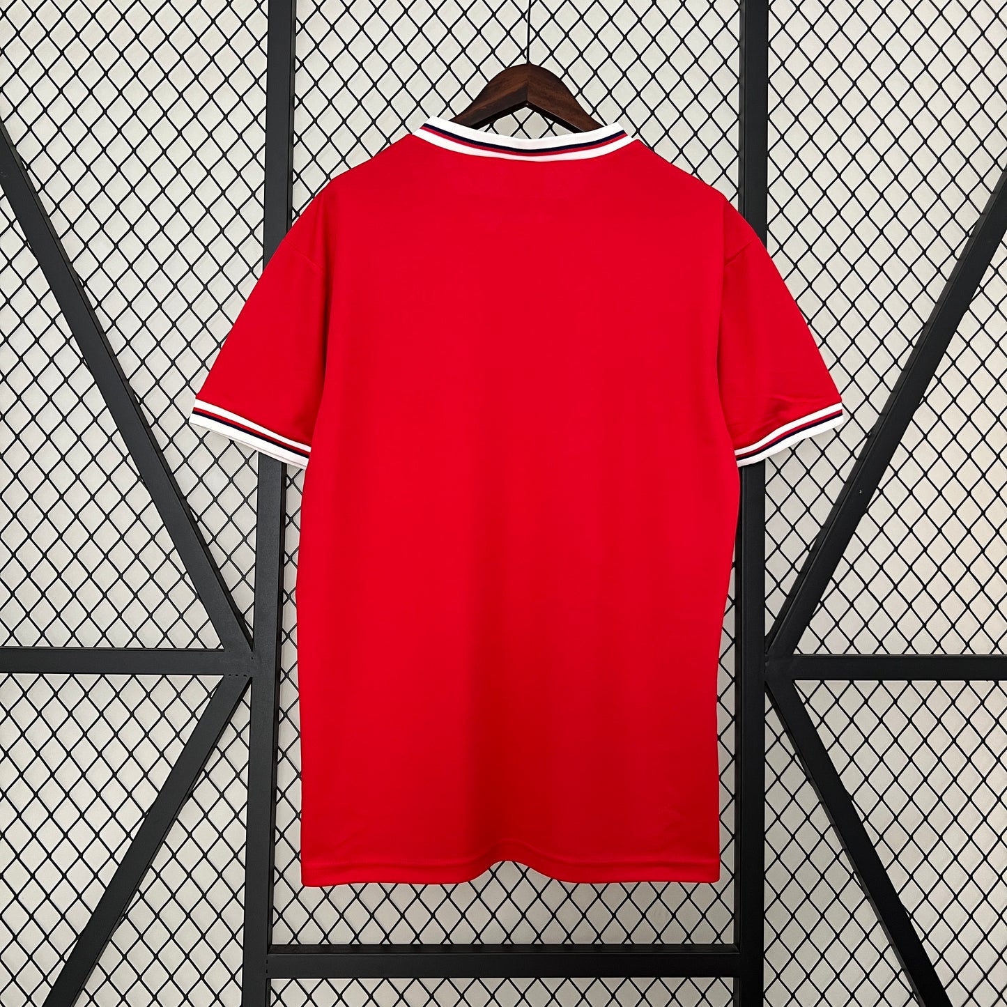 Retro England 1982 Away