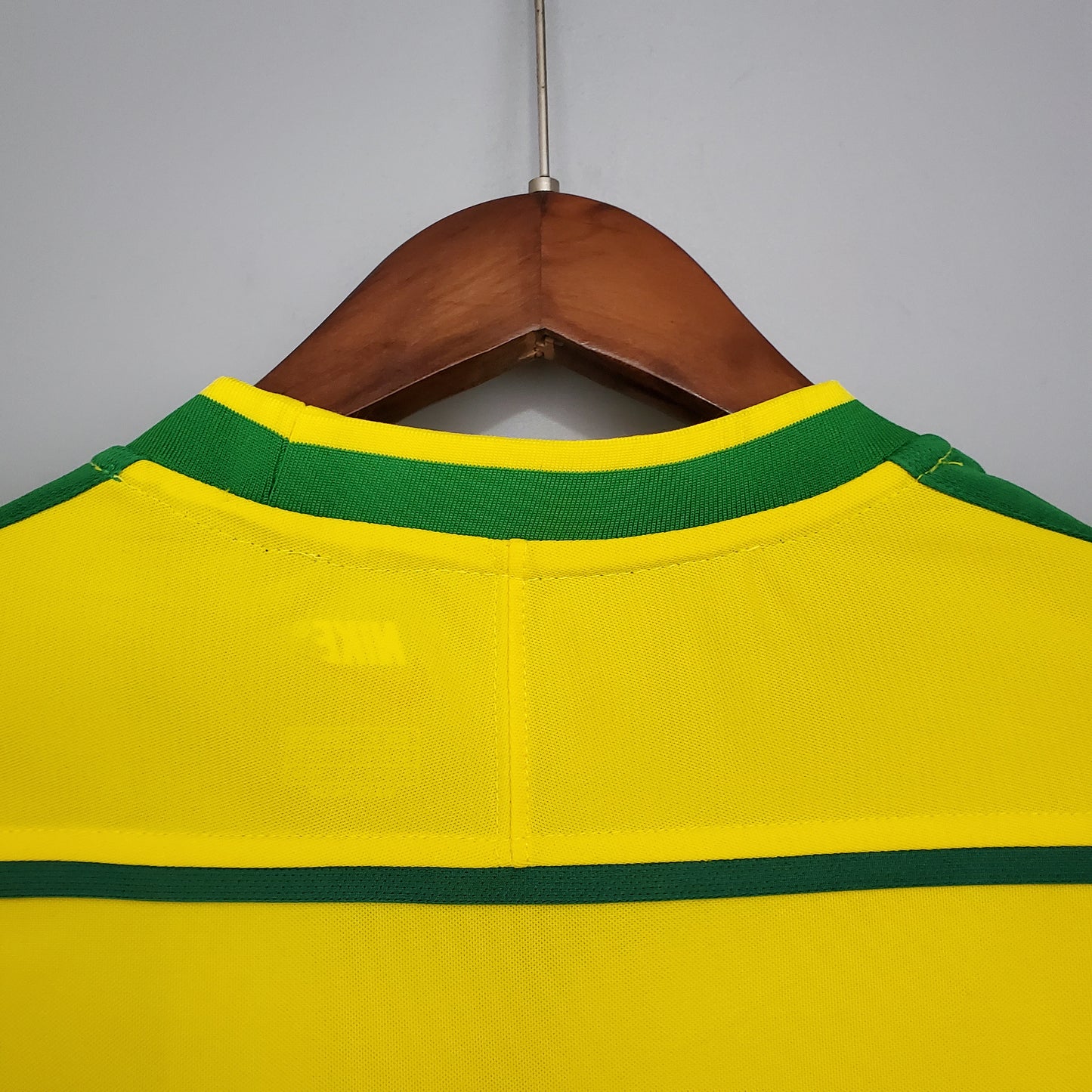 Retro Brazil 1998 home