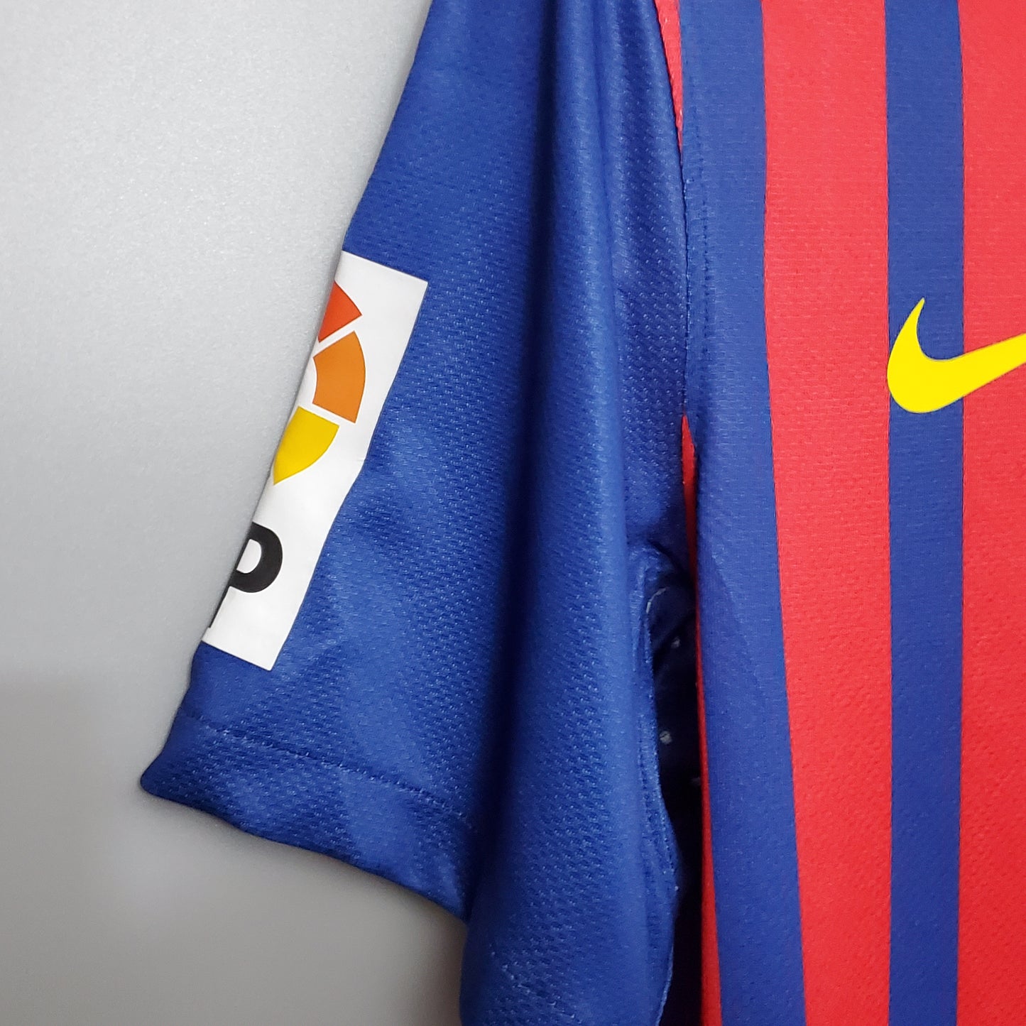 Retro Barcelona 11/12 home