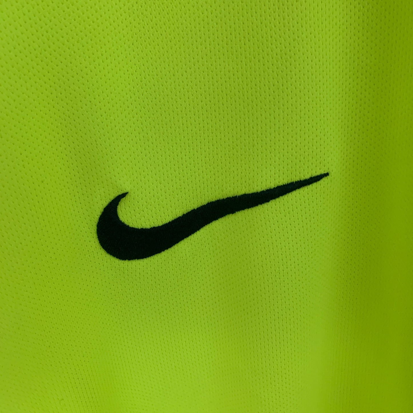 Retro long sleeve Barcelona 05/06 away