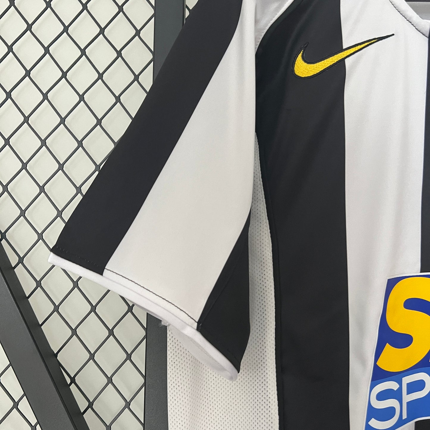 Retro Juventus 04/05 Home