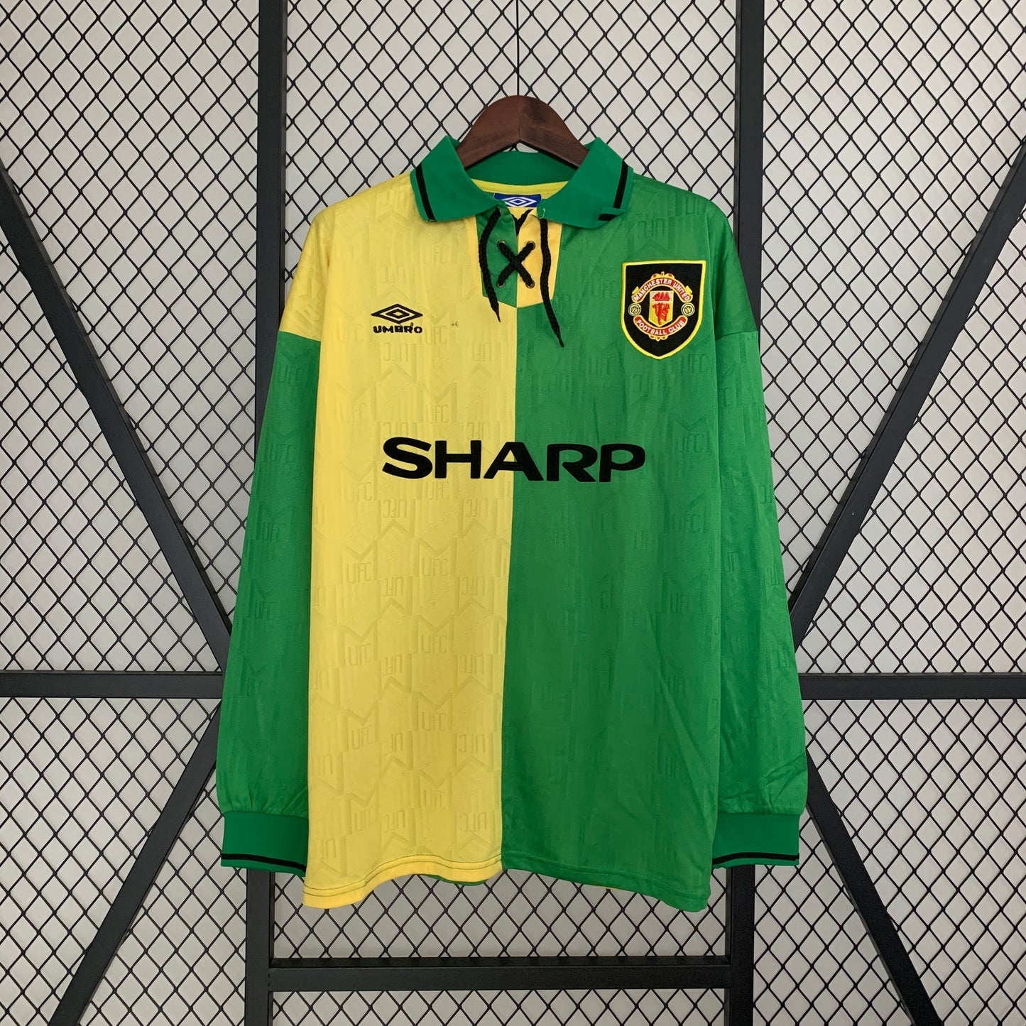 Retro long sleeve Manchester United 92/94 third away