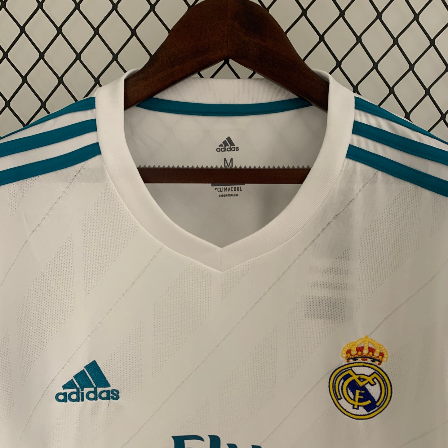 Retro Long Sleeve Real Madrid 17/18 Home