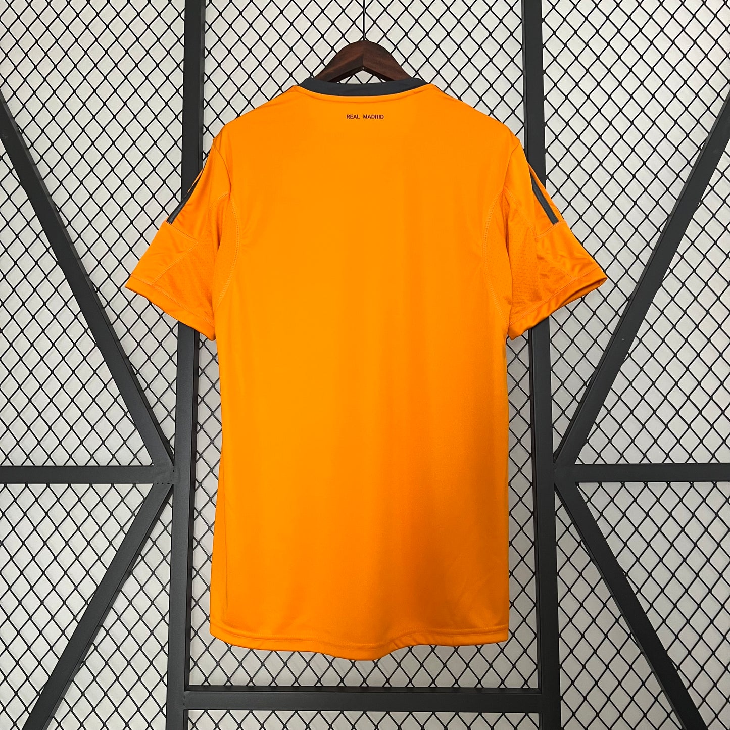 Retro Real Madrid 13/14 third away
