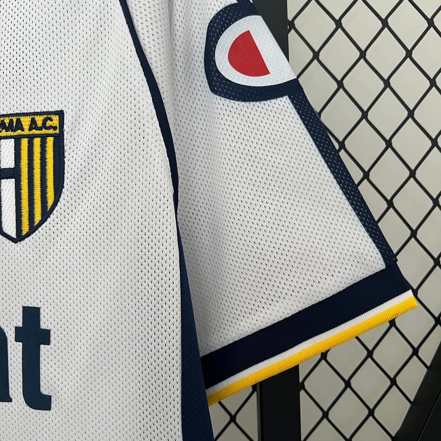 Retro Parma 03/04 Away