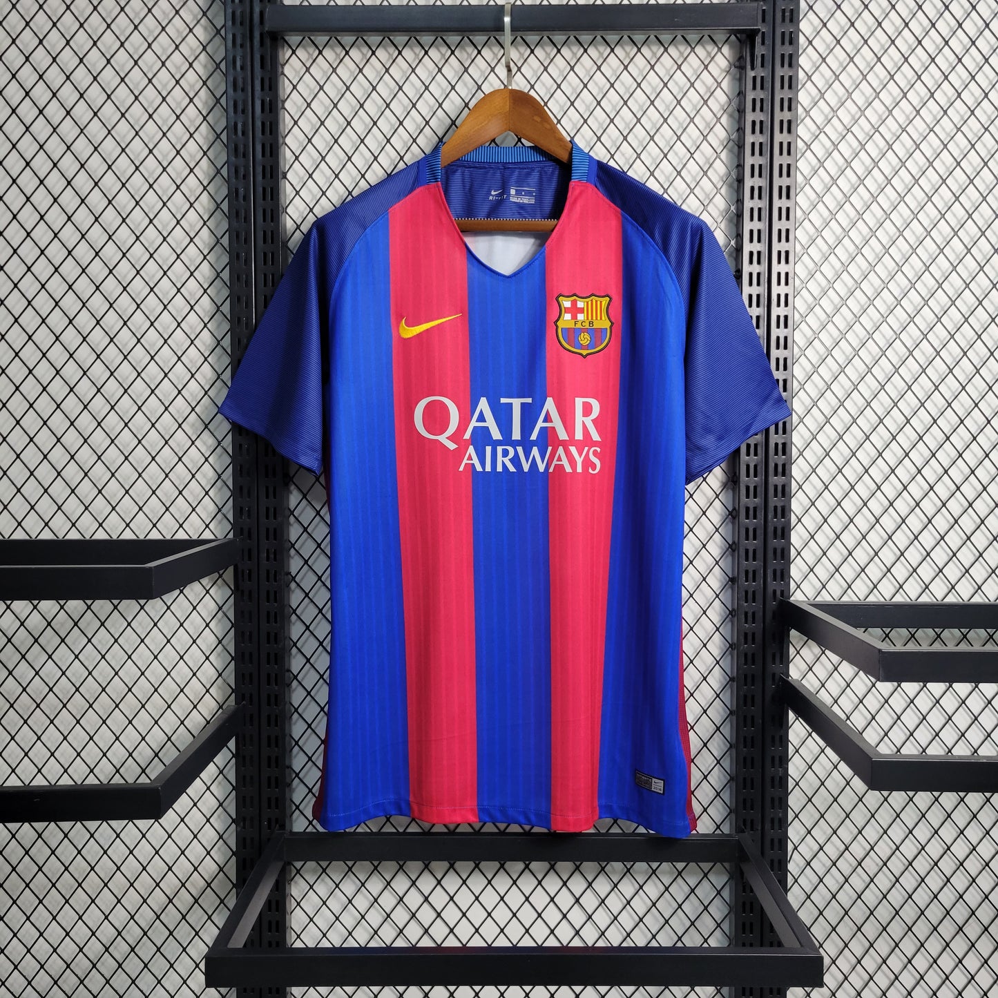 Barcelona 2016/17 Home Retro