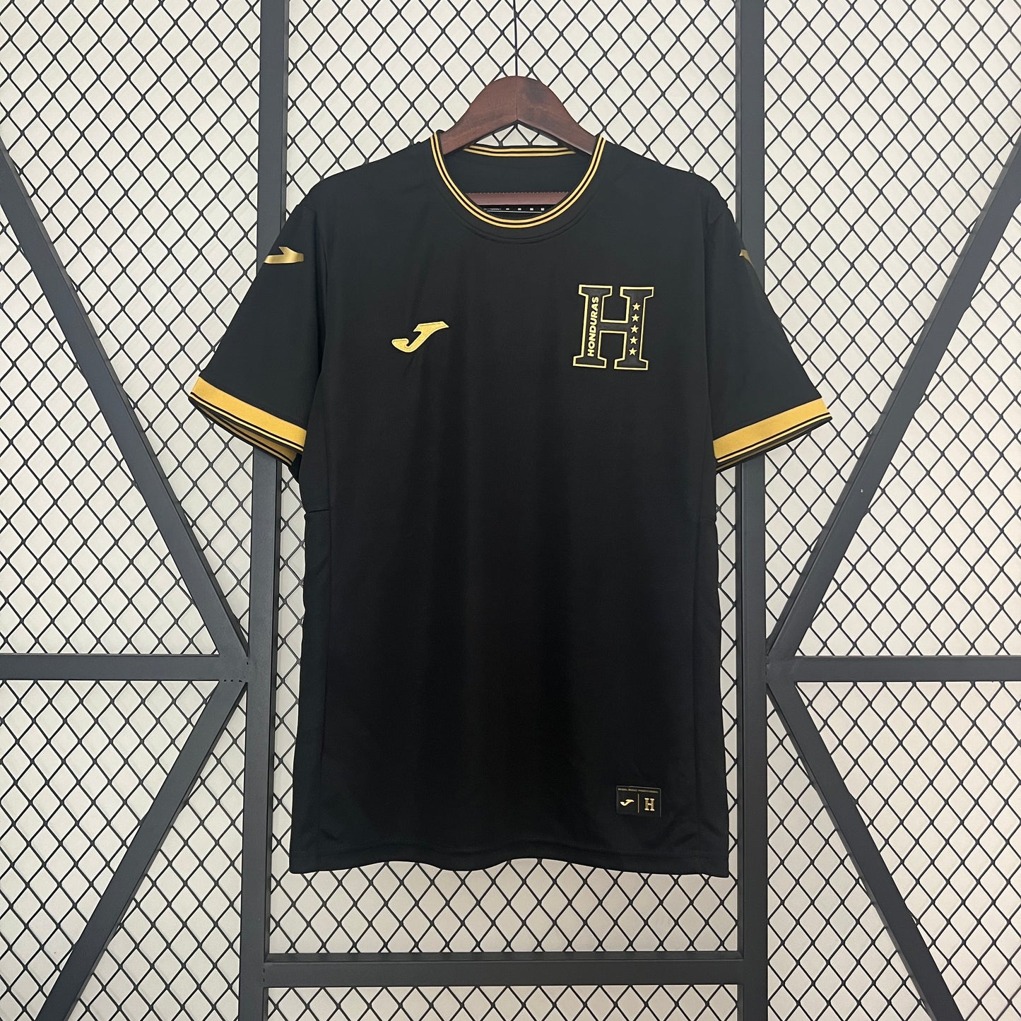 2024 Honduras Black Edition