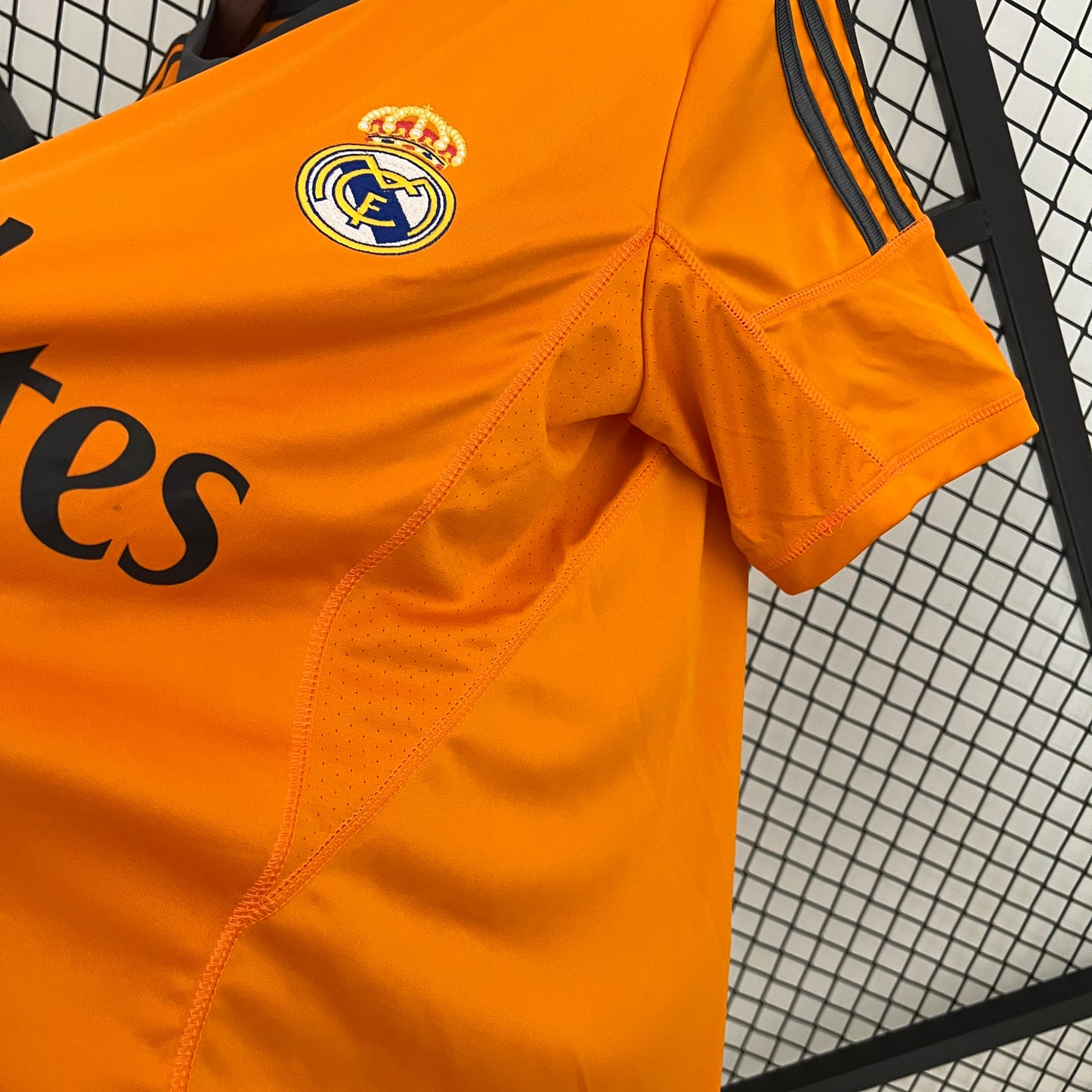 Retro Real Madrid 13/14 third away