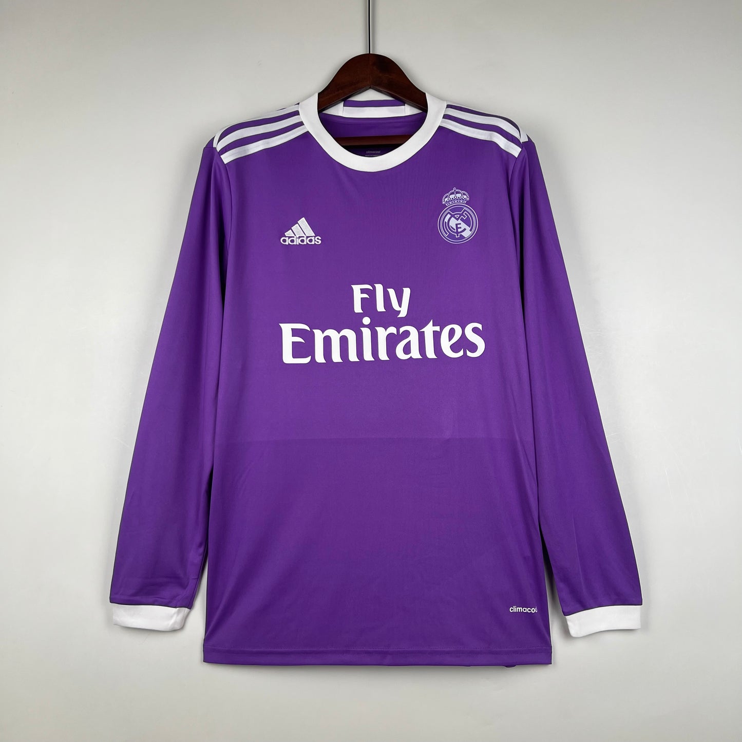 Retro long sleeve Real Madrid 16/17 away