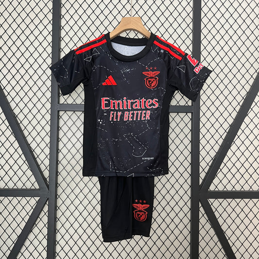 24/25 Kids Benfica away