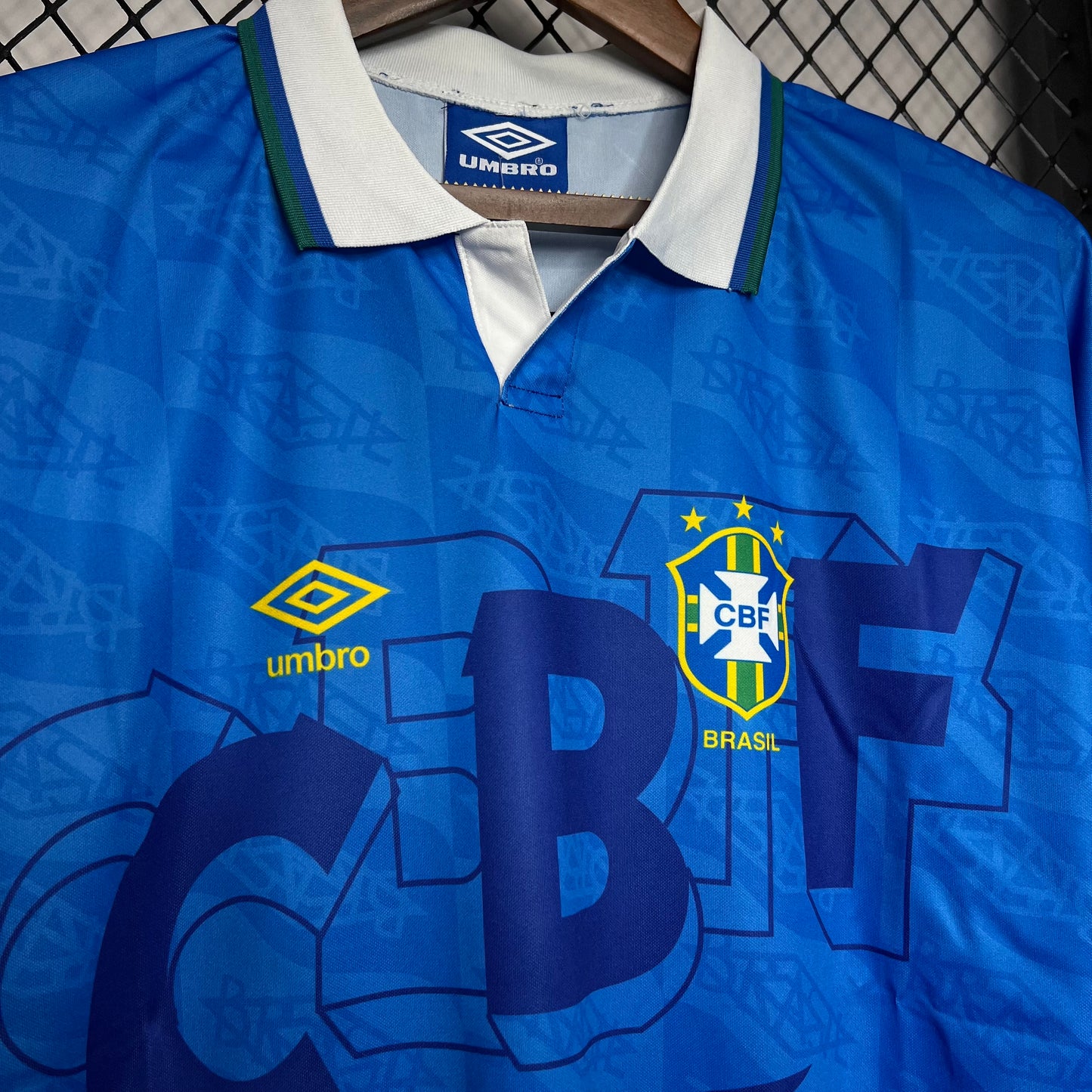Brazil 1991/93 Away Retro Jersey