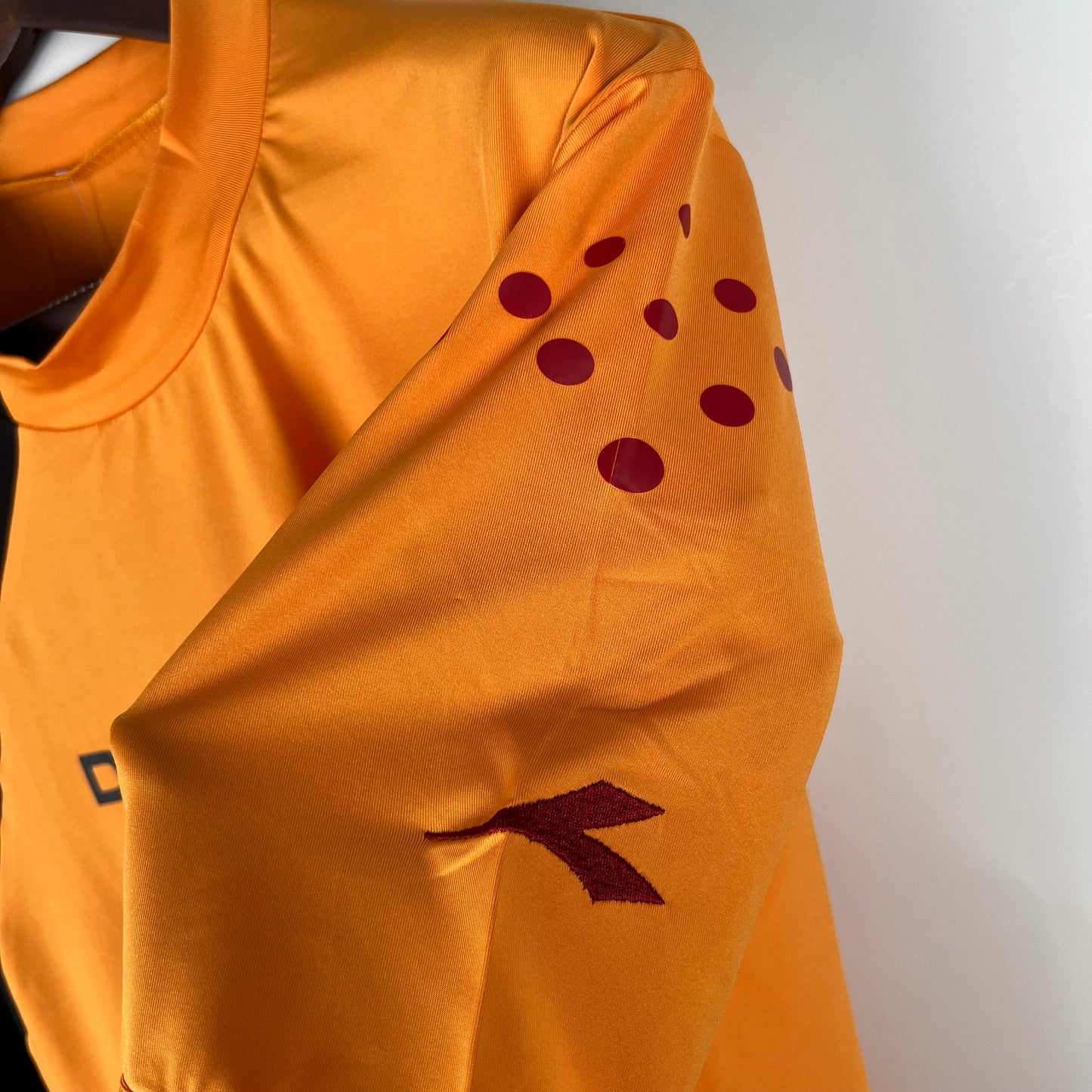 Retro Roma 05/06 Home