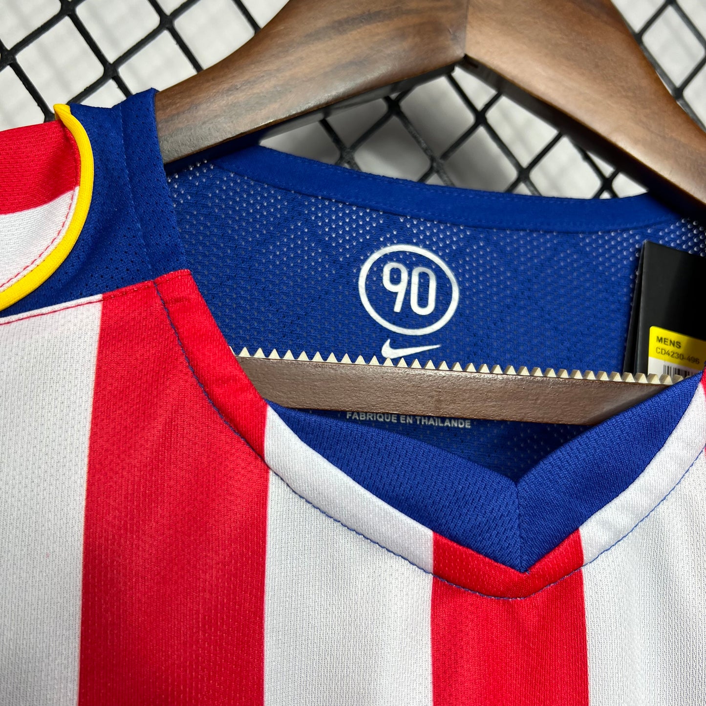 Atletico Madrid 2004/05 Home Retro Jersey