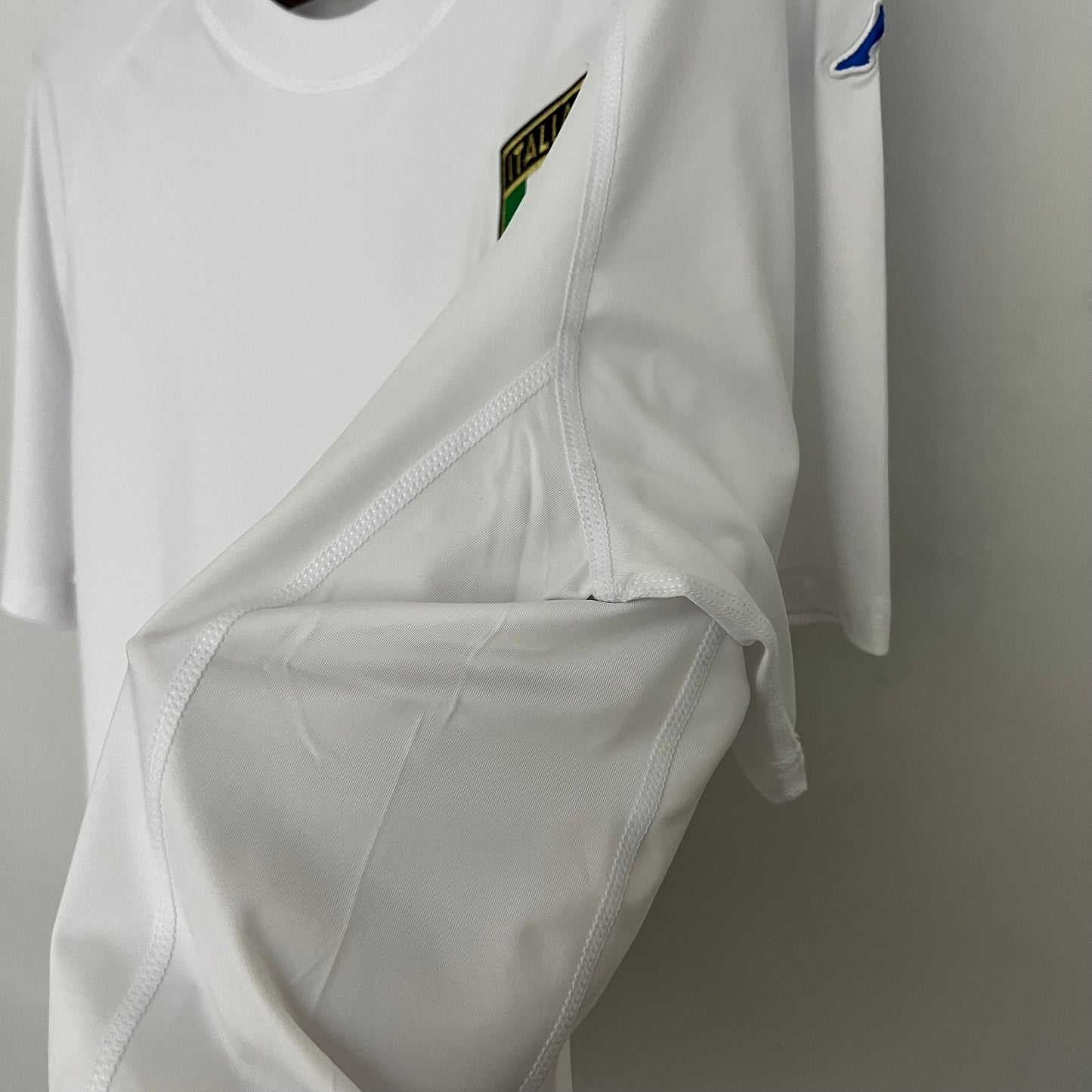 Retro Italy 2000 Away