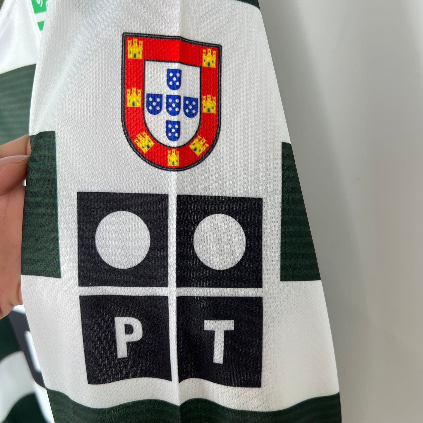 Retro Long Sleeve Sporting Lisbon 01/03 Home