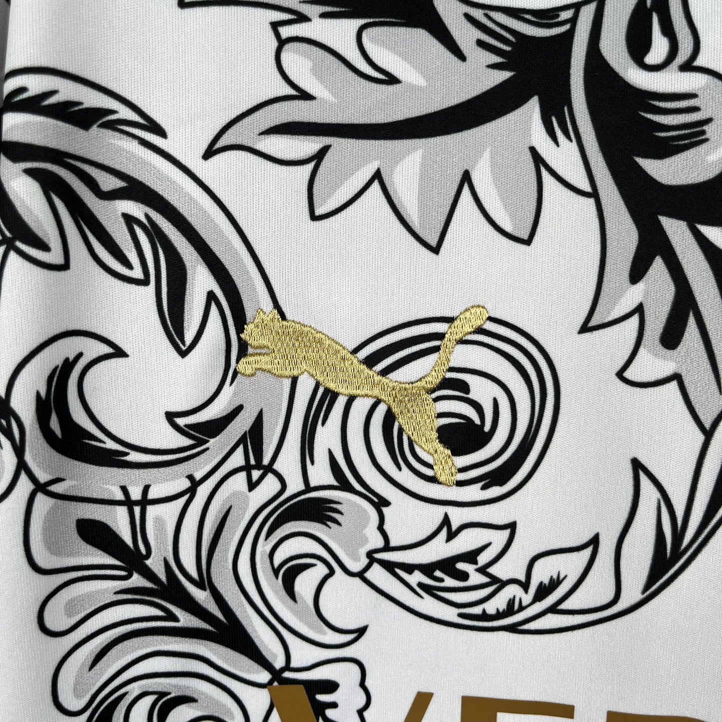 23/24 Italy Special Edition White