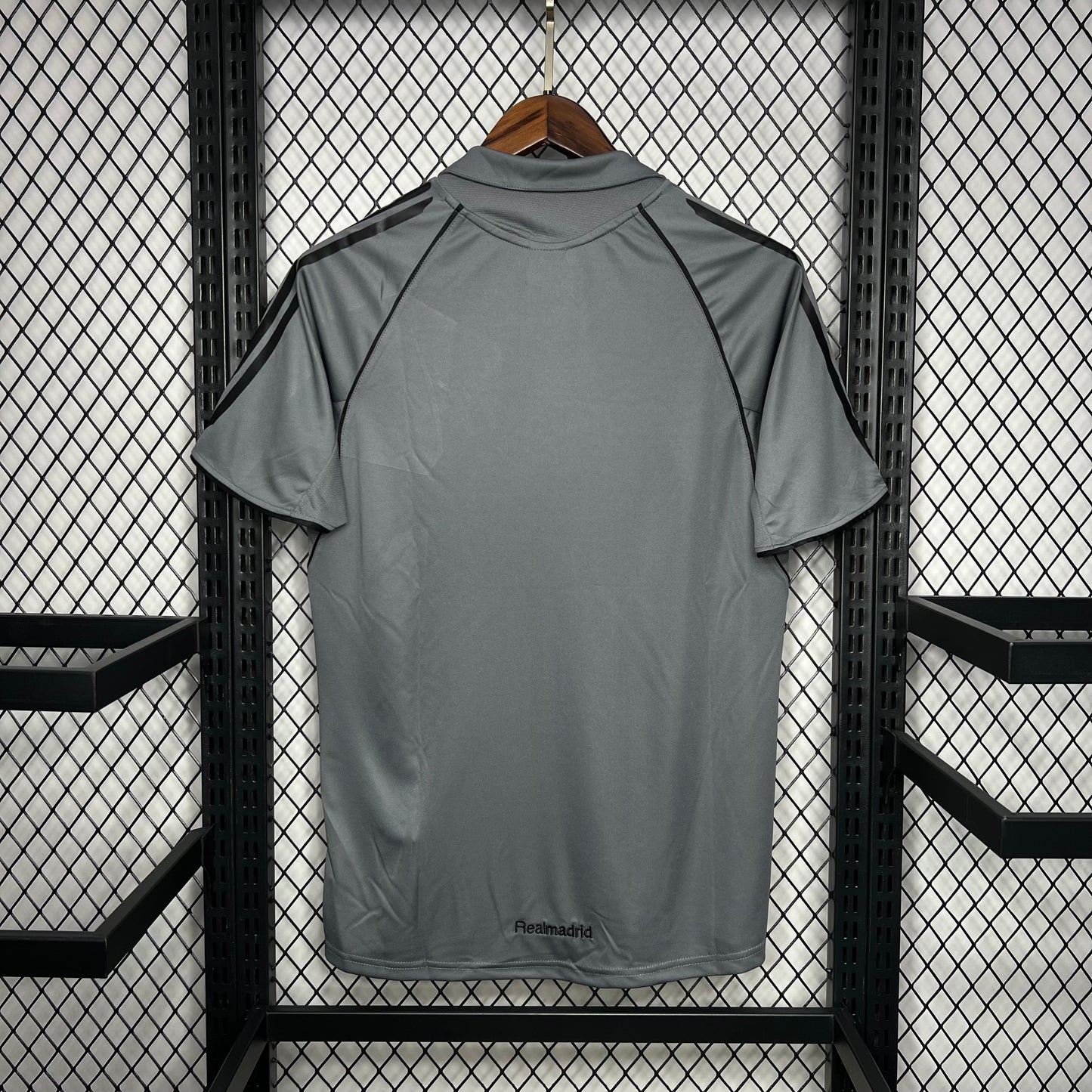 Real Madrid 2005/06 Third Away Retro Jersey