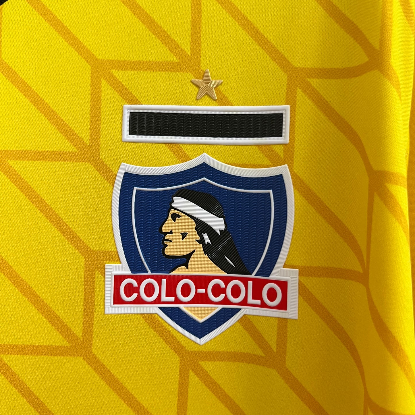 24/25 Colo Colo goalkeeper yellow