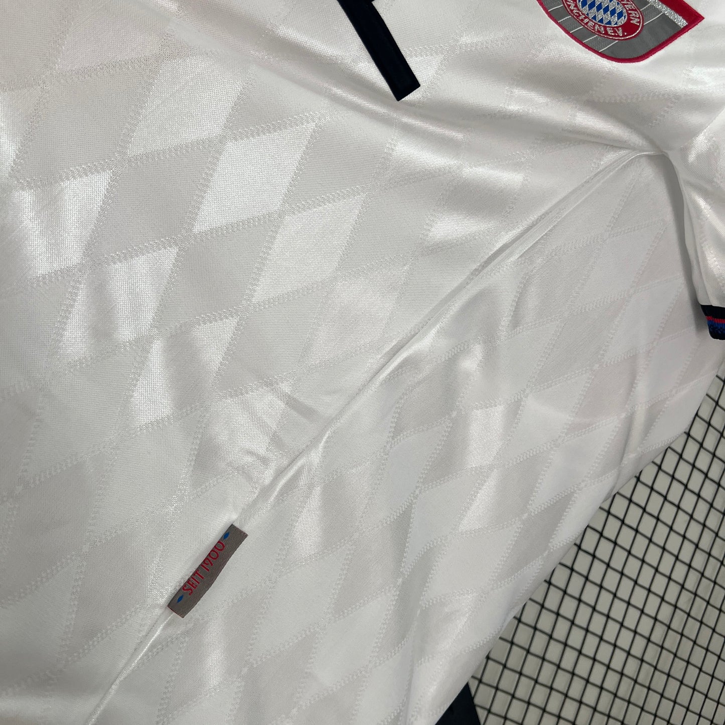 Retro Bayern Munich 96/98 Away