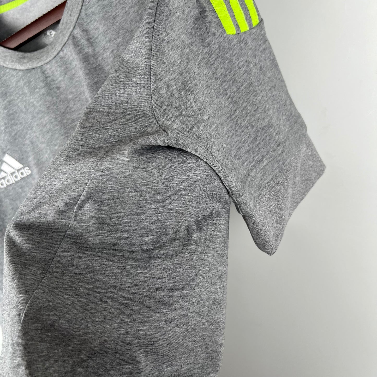 Retro Real Madrid 15/16 Away