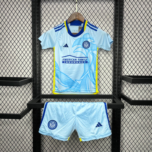 Atlanta United 2024/25 Away Kids Kit
