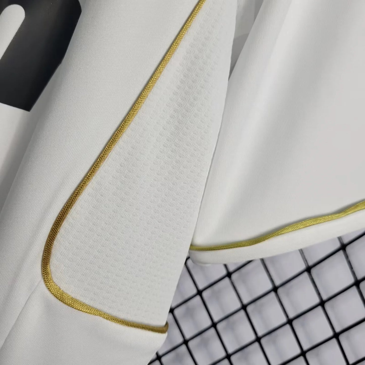 Real Madrid 2011/12 Home Retro